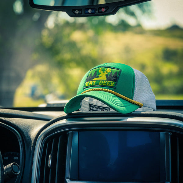 OUT5024 - Green/White/Yellow Eat Deer Cap